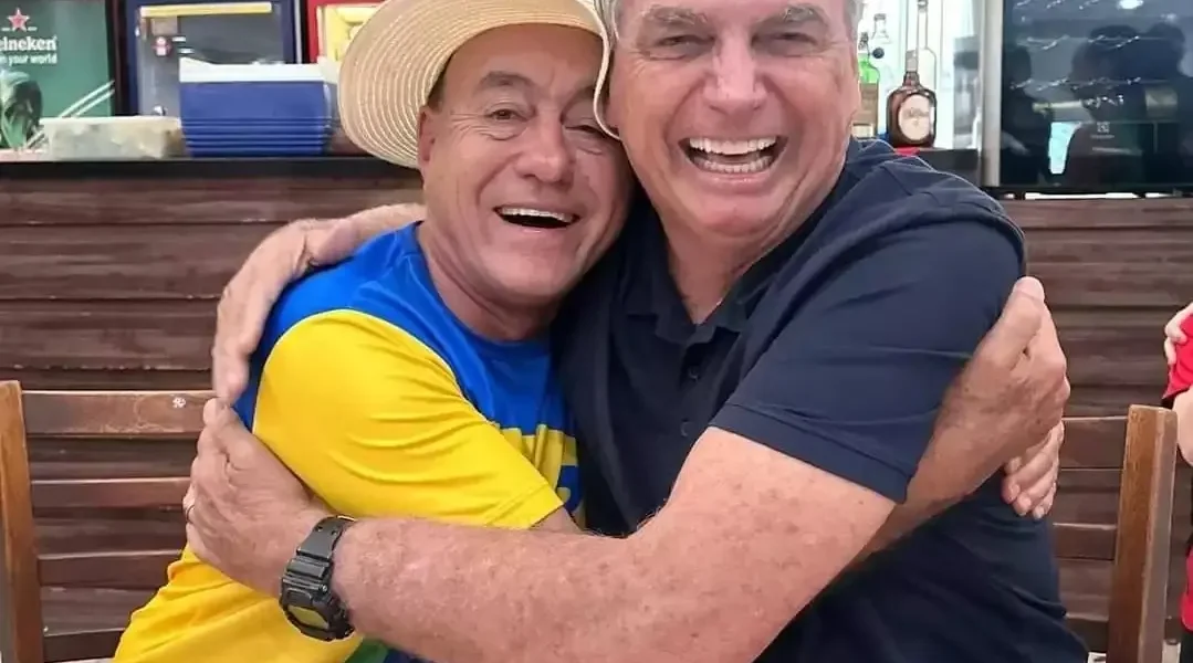 “Não tenho vergonha”, diz Bocalom sobre adversários que não assumiram Flávio Bolsonaro