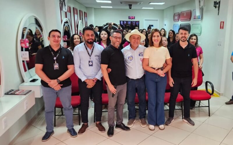 Bocalom apresenta plano de governo a mais de 500 colaboradores de empresa acreana
